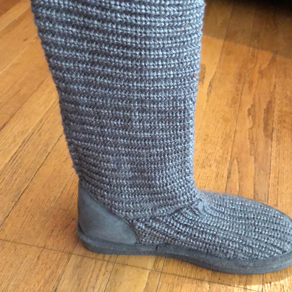 Bearpaw Knit Boots